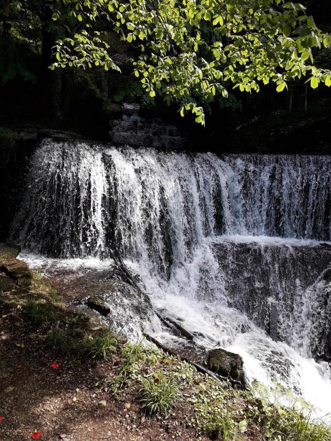 Gite 3 Etoiles "Entre Sources Et Riviere" Besancon Vaire-le-Grand 외부 사진