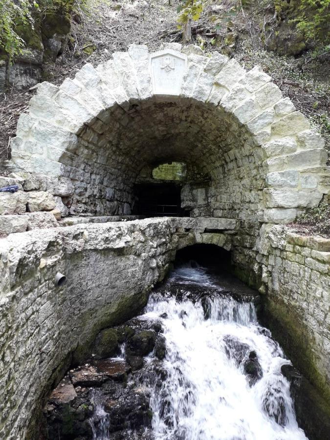 Gite 3 Etoiles "Entre Sources Et Riviere" Besancon Vaire-le-Grand 외부 사진